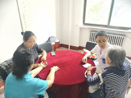 太原市下元街道紡織街社區 提供八段錦教學 中醫咨詢一站式服務,居民點贊 家門口的健康關懷